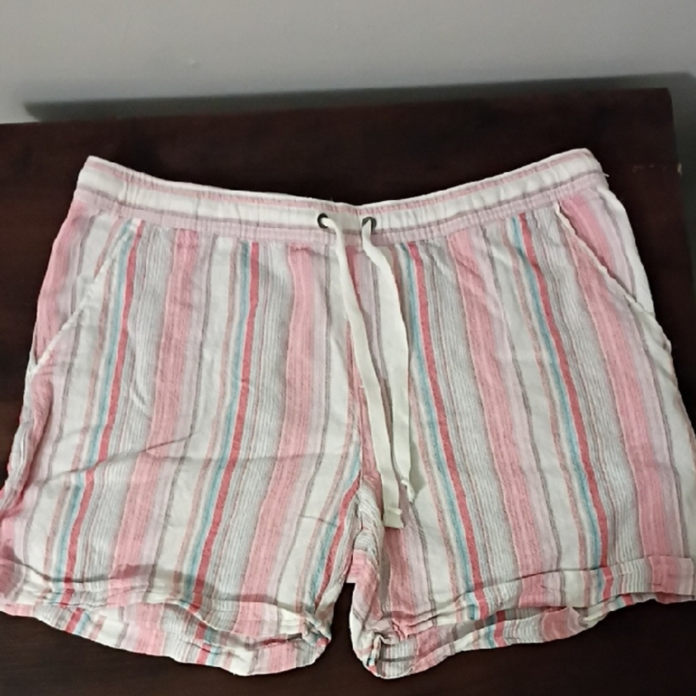 Women's Pink Striped Drawstring Bermuda Shorts